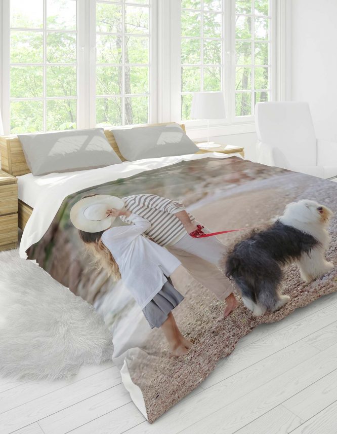 Duvet Covers Produc Shot Dog and Couple