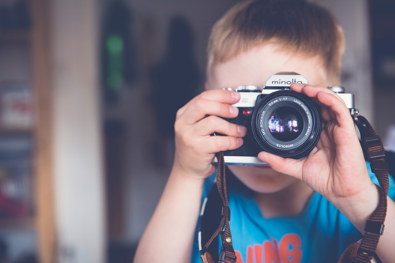 Simple Activities to Help Teach Photography to Kids