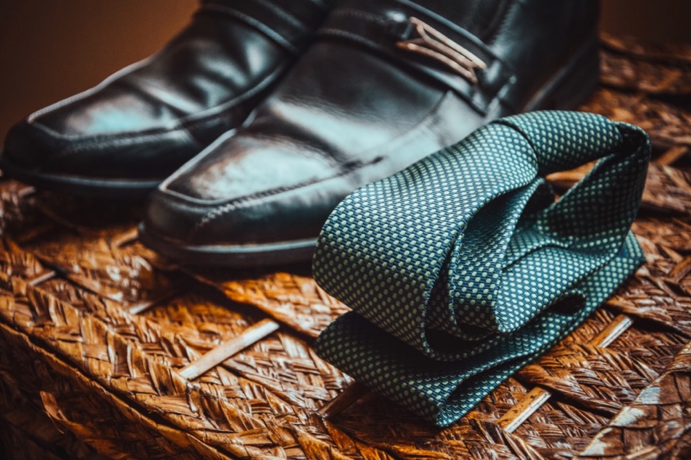 groom shoes and tie